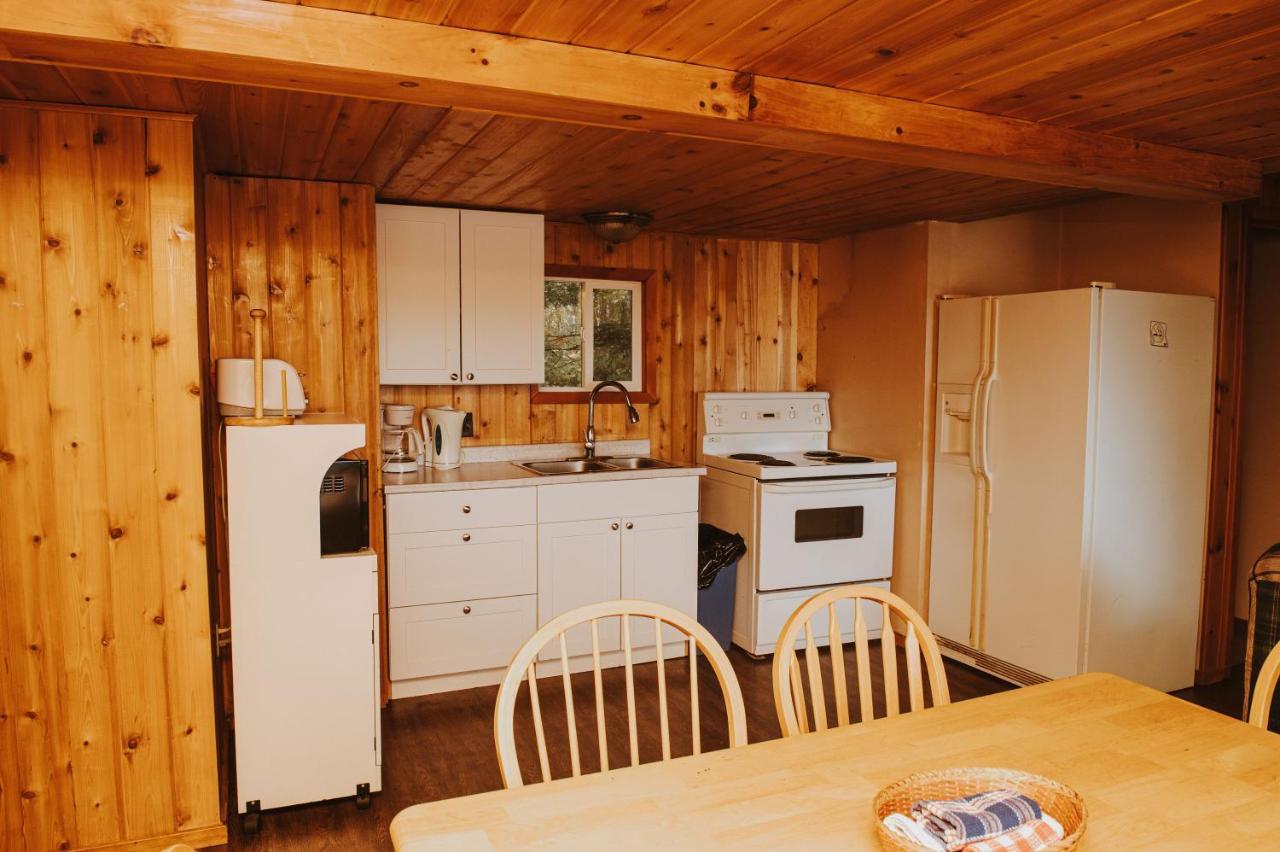 Lang Lake Resort Espanola Exterior foto
